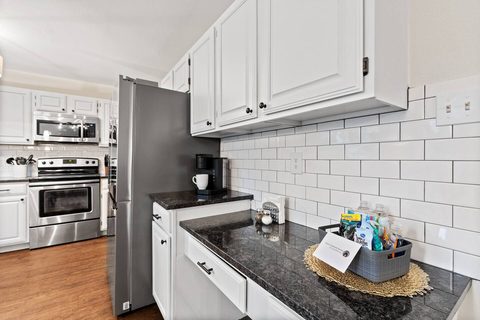 619 Drexel Drive, photo 9