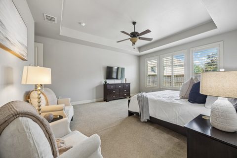 580 Butchart Drive, photo 14