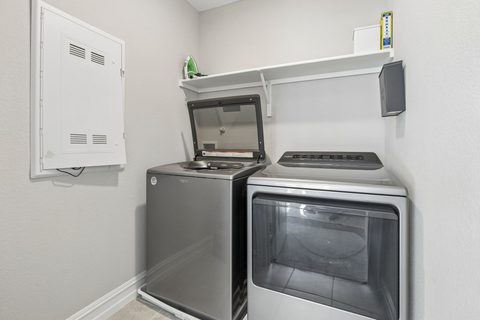709 Creekwater Lane, photo 23