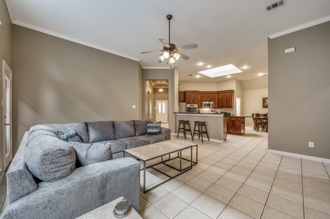 4-bedroom furnished home in Frisco, photo 10