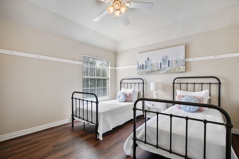 7912 Caribia Court, photo 29