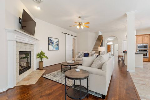 409 Rosemont Ln, photo 4