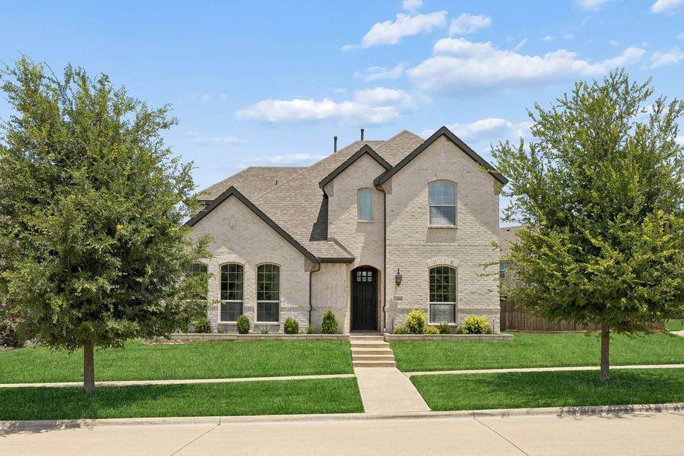13946 Falcon Ranch Dr, photo 1