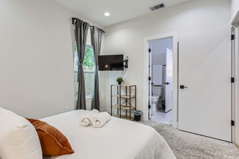 850 Elkhart St Unit B, photo 22