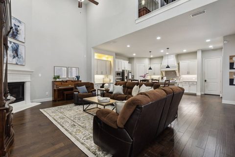607 Virum Rd, photo 3