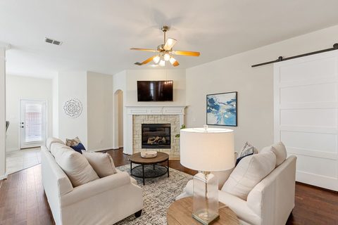 409 Rosemont Ln, photo 5