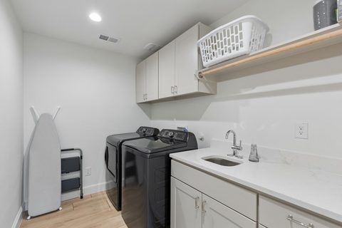 4404 Rusk Avenue, photo 25
