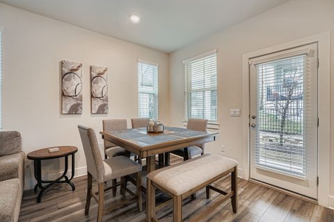 7113 Terrazzo Cottage Lane, photo 9