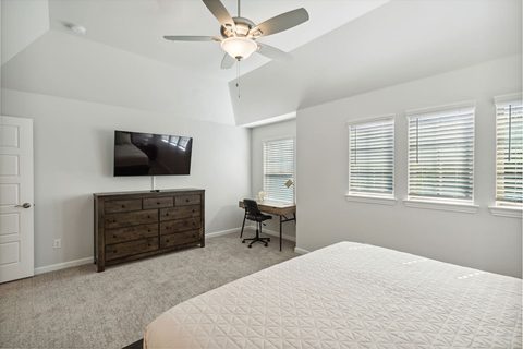 1905 McClane Drive, photo 13