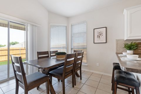 4037 Martinsburg Drive, photo 13