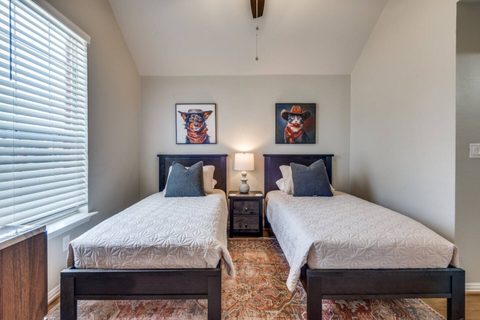 1608 Brighton Drive, photo 10