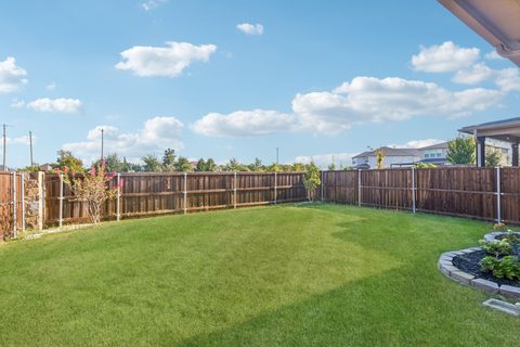709 Creekwater Lane, photo 27