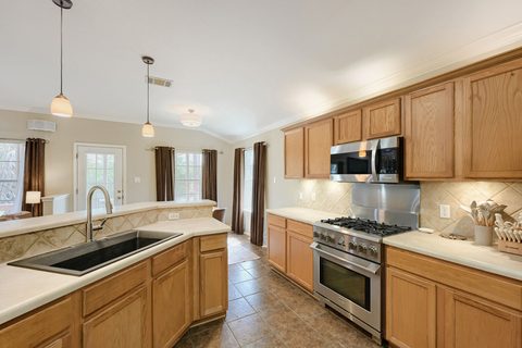 4517 Norman Trail, photo 9