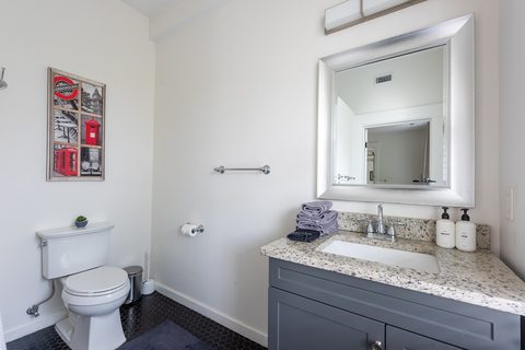 607 Mason Street, photo 22
