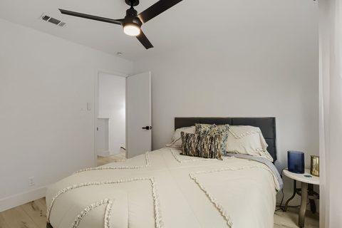 9403 Mystic Oaks Trail, photo 13