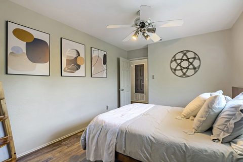 11920 Sky West Drive, photo 19