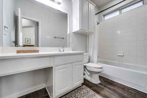 4-bedroom furnished home in Frisco, photo 26