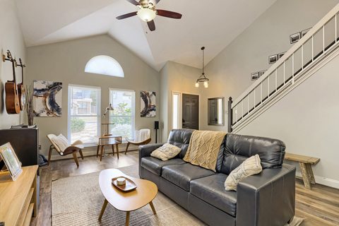 11920 Sky West Drive, photo 2