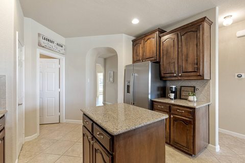 2529 Grey Kingbird Trail, photo 7