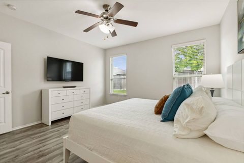 1209 Motley Dr, photo 11