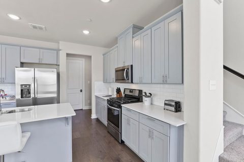 2904 Galveston Street, photo 10