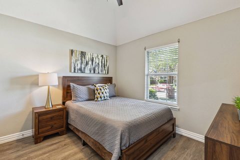 4400 Caledonia Creek Lane, photo 17