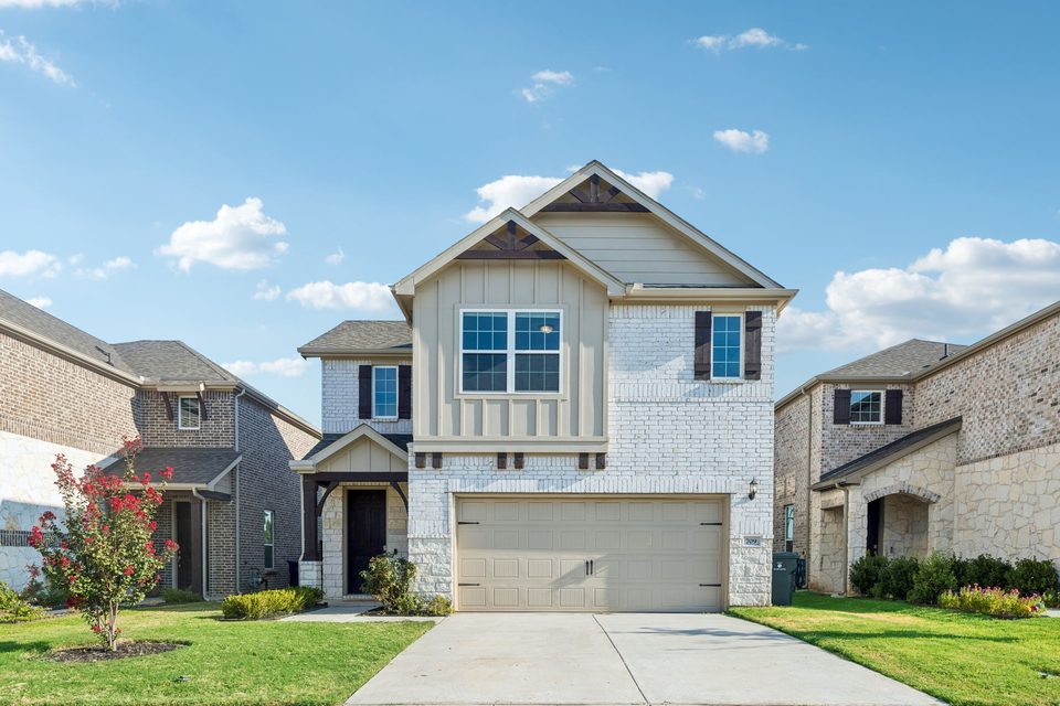 709 Creekwater Lane, photo 1