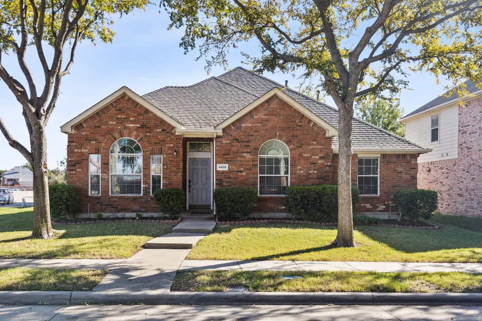 4400 Caledonia Creek Lane, photo 1