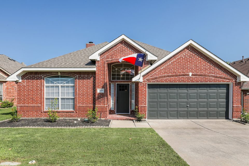 5109 Lake Bend Drive, photo 1