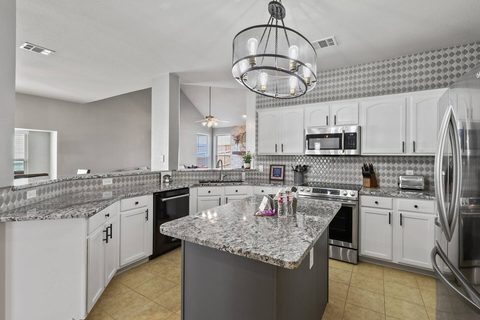 9704 Hedge Bell Drive, photo 5