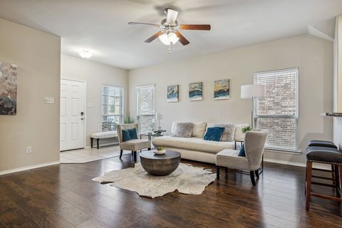 9929 Fox Squirrel Trail, photo 3
