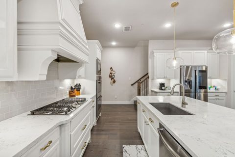 1056 Drew Lane, photo 8