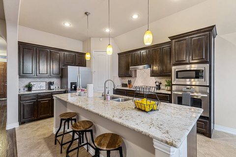 1100 Newchester Drive, photo 7