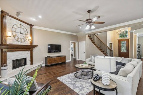 2304 Miller Court, photo 4