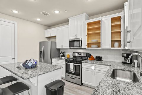 2916 Galveston Street, photo 9