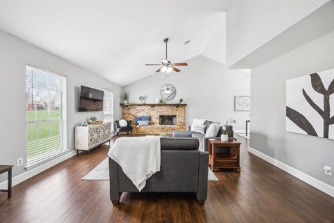 1601 Chittam Dr, photo 5