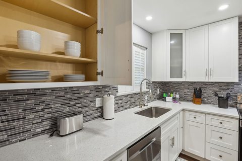 1819 Auburn Dr, photo 8