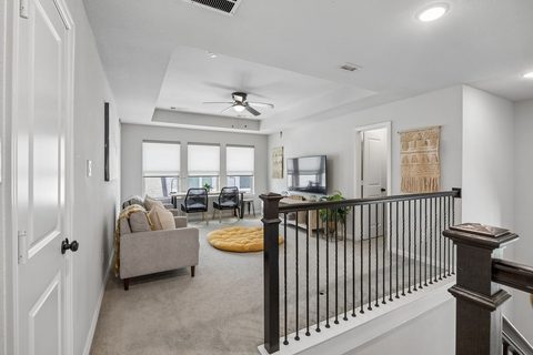 13946 Falcon Ranch Dr, photo 31