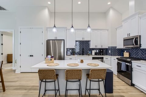 850 Elkhart St Unit B, photo 8
