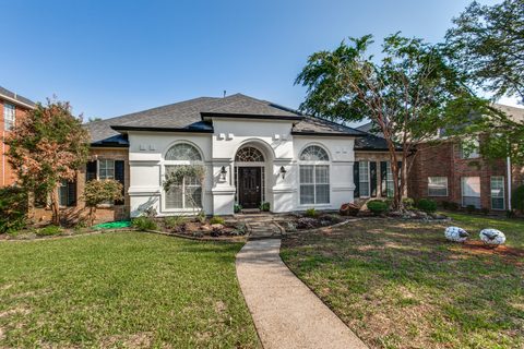 2905 Oak Tree Drive