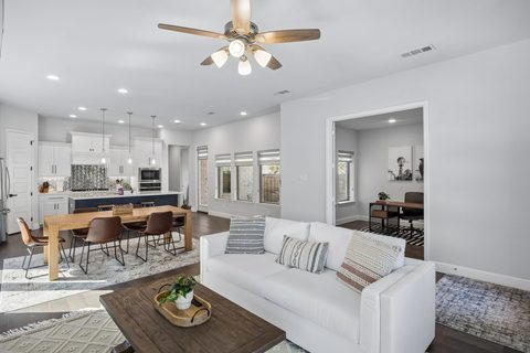 8525 Melrose, photo 5