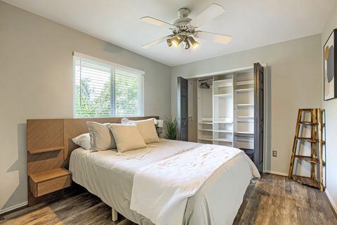 11920 Sky West Drive, photo 18
