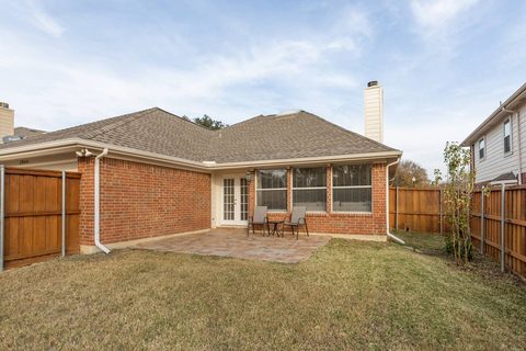 2866 Hilldale Dr, photo 24