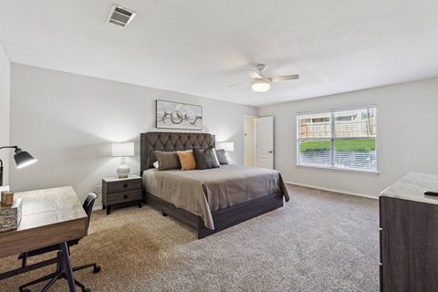 3315 Elmwood Court, photo 17