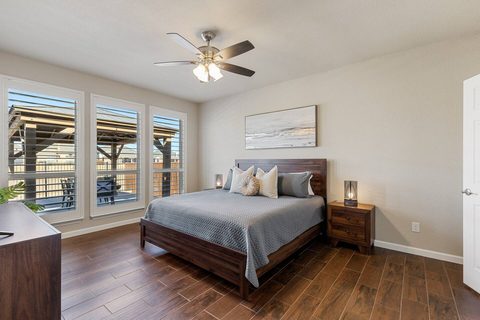 2529 Grey Kingbird Trail, photo 11