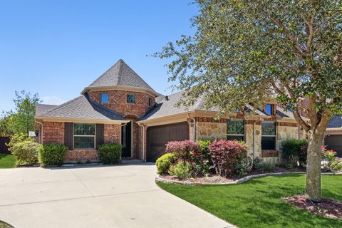 608 Knightsbridge Lane