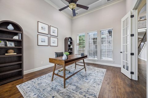 580 Butchart Drive, photo 28