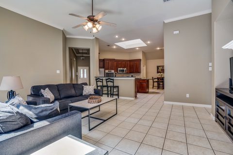 4-bedroom furnished home in Frisco, photo 5