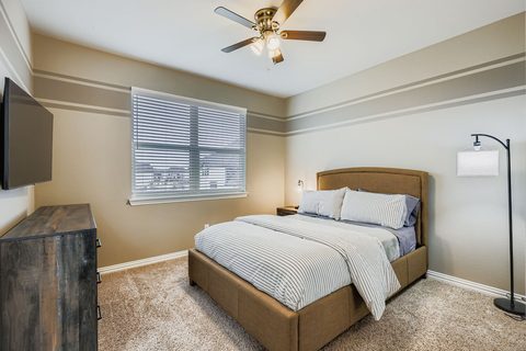 11602 Estrella Ln, photo 16