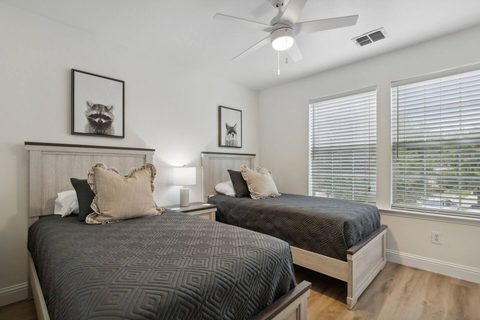 8824 Tyler Dr, photo 23